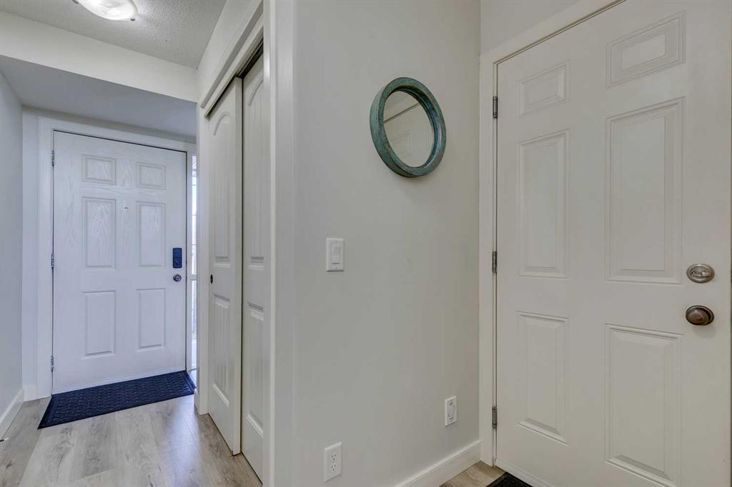 Fourth View of 44 Everridge Common SW, Evergreen, Calgary, Alberta, T2Y5G9