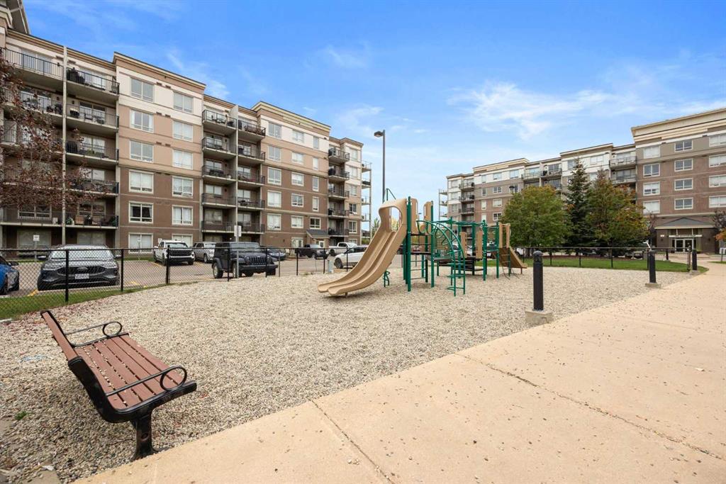 302, 136C SANDPIPER ROAD  , A2261057, Alberta,