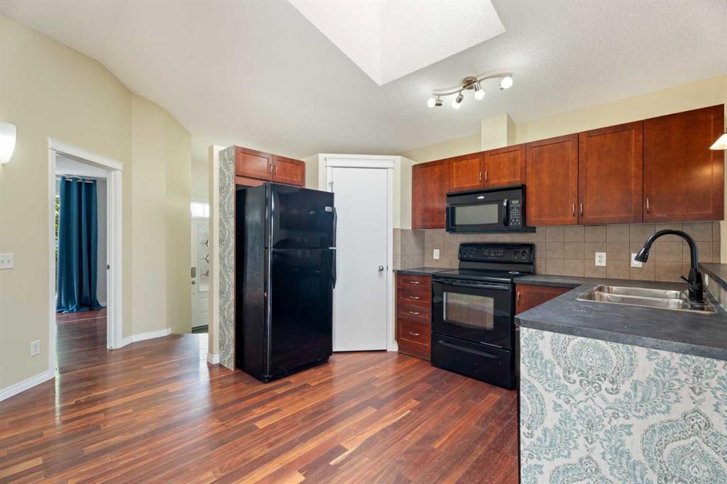 Fourth View of 203 Auburn Bay Heights SE, Auburn Bay, Calgary, Alberta, T3M0A8