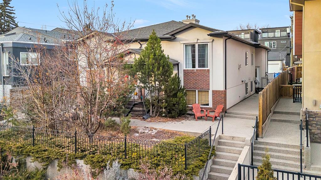 Third View of 2, 534 56 Avenue SW, Windsor Park, Calgary, Alberta, T2V 0G7