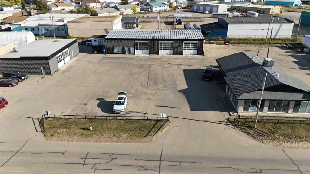 5433 Industrial Road , A2261190, Alberta,