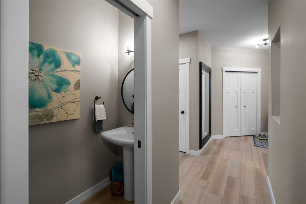 Fourth View of 5200 36 Avenue , Creekview, Camrose, Alberta, T4V 5J2