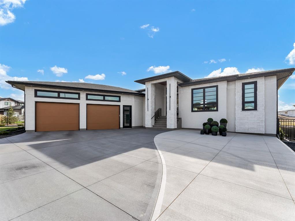 51 Coulee Ridge Drive SW, A2261229, Alberta,