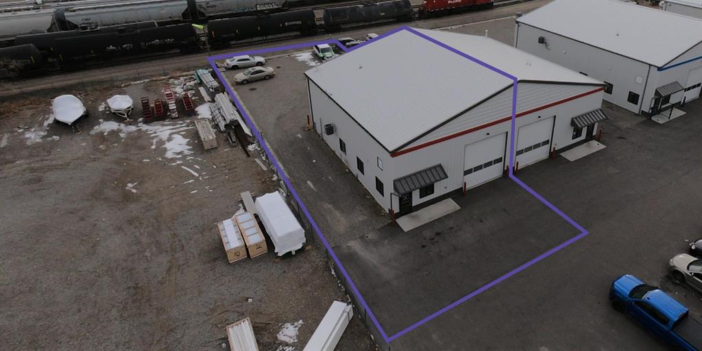 Second View of 10, 1075 36 Street N, Churchill Industrial Park, Lethbridge, Alberta, T1H 6L5