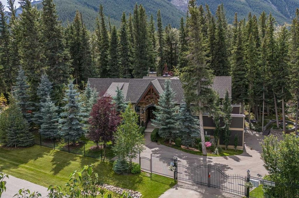 9 Mountaineer Close , A2261290, Alberta,