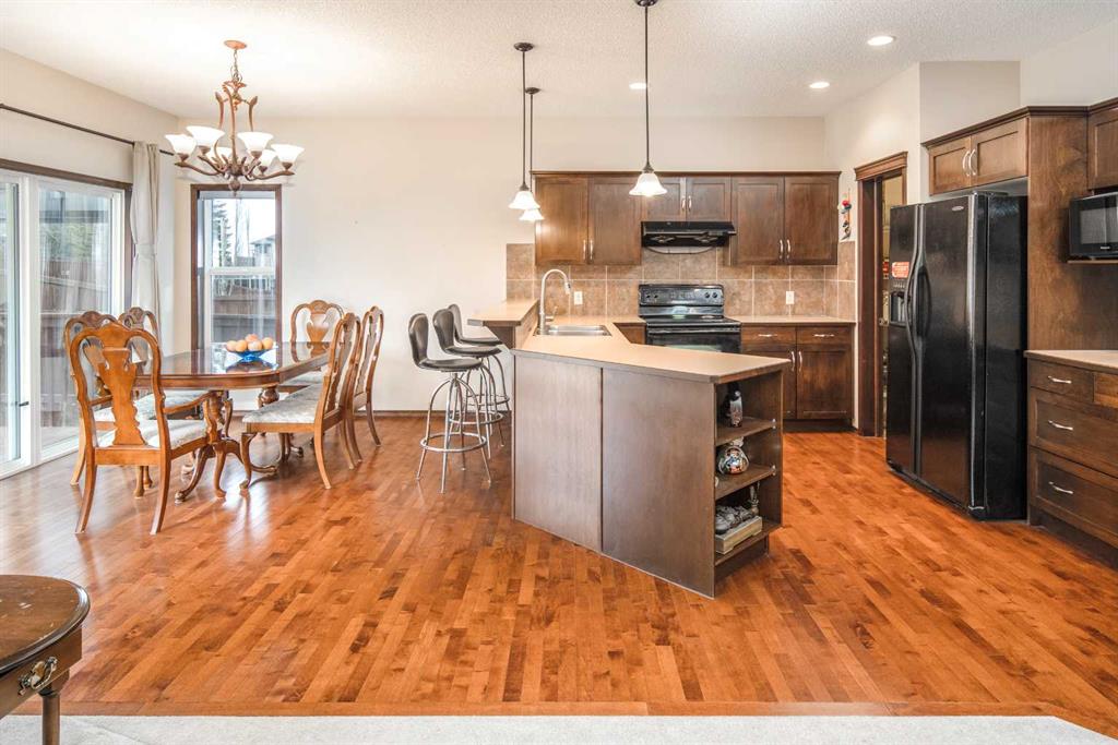 Third View of 109 St Moritz Place SW, Springbank Hill, Calgary, Alberta, T3H 0A6
