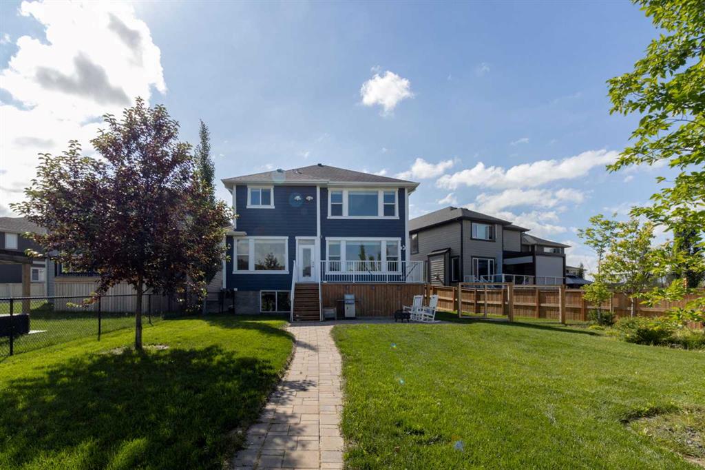 33 Silverado Crest Bay SW, A2261322, Alberta,