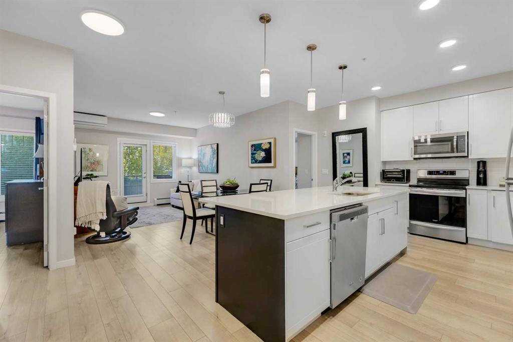 310, 20 Mahogany Mews SE, A2261337, Alberta,