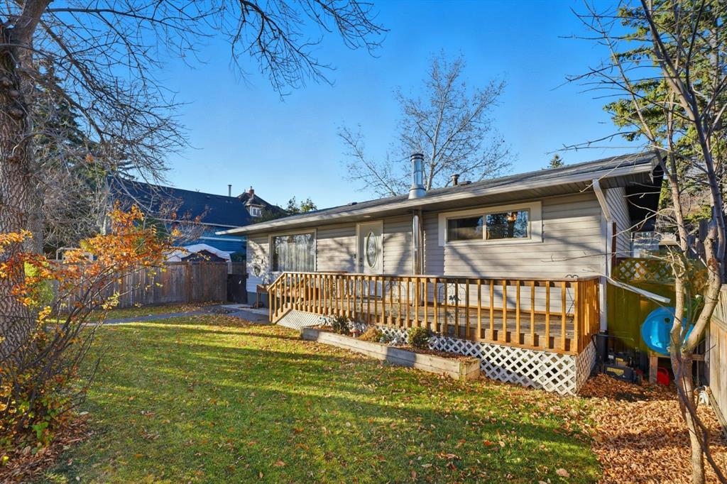 Third View of 74 Mcrae Street E, Heritage Okotoks, Okotoks, Alberta, T1S 1J6