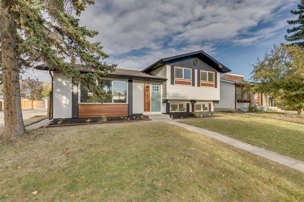 Third View of 1304 Lake Sylvan Drive SE, Bonavista Downs, Calgary, Alberta, T2J 4C8