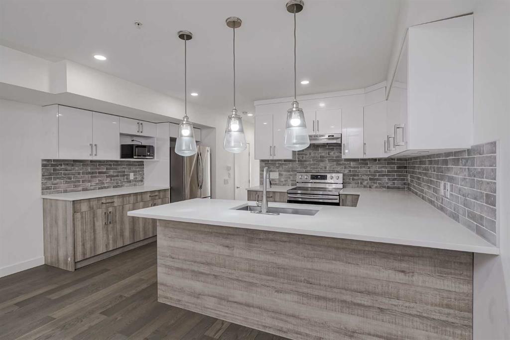 109, 1632 20 Avenue NW, A2261482, Alberta,