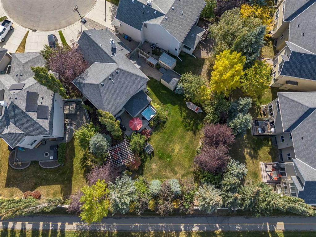 57 Strathlea Grove SW, A2261498, Alberta,