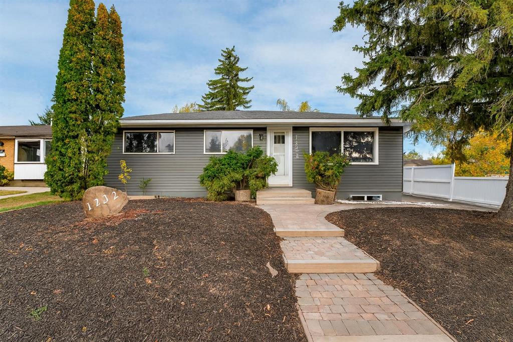 1232 32 Street SE, A2261544, Alberta,