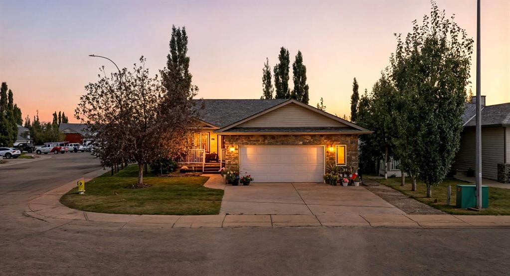 79 Hillcrest Boulevard , A2261650, Alberta,