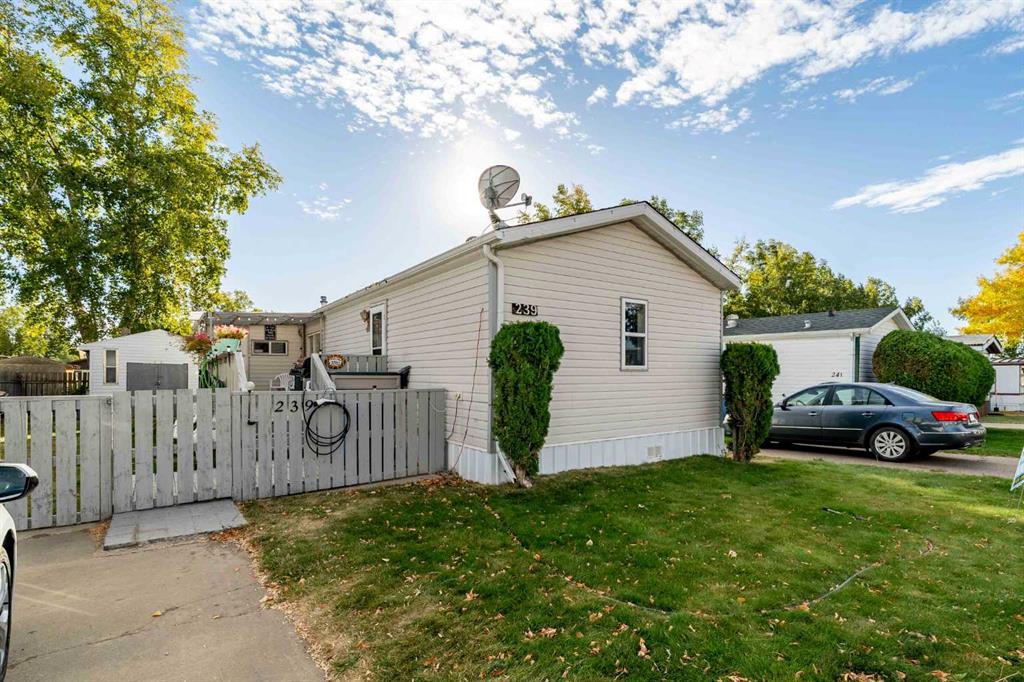 #239, 4000 13 Avenue SE, A2261652, Alberta,