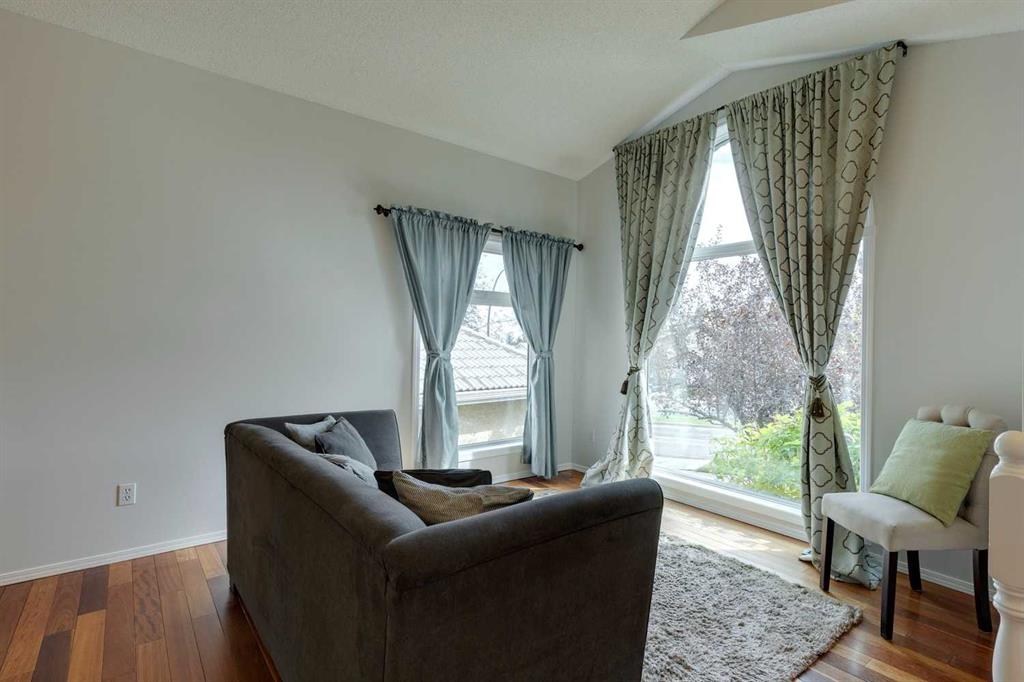 Fourth View of 2208 Sirocco Drive SW, Signal Hill, Calgary, Alberta, T3H 2T9