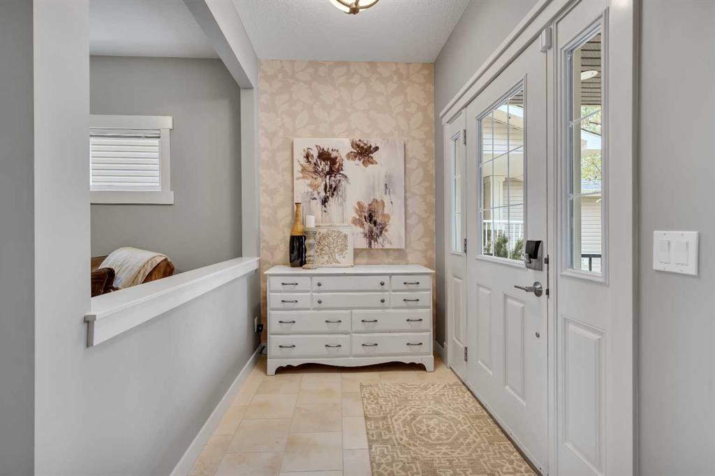 Third View of 135 Sage Valley Green NW, Sage Hill, Calgary, Alberta, T3R0H7