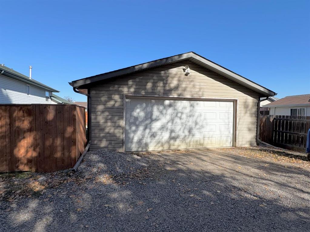 Third View of 6009 43 Avenue Close  , Creekside, Rocky Mountain House, Alberta, T4T1W3