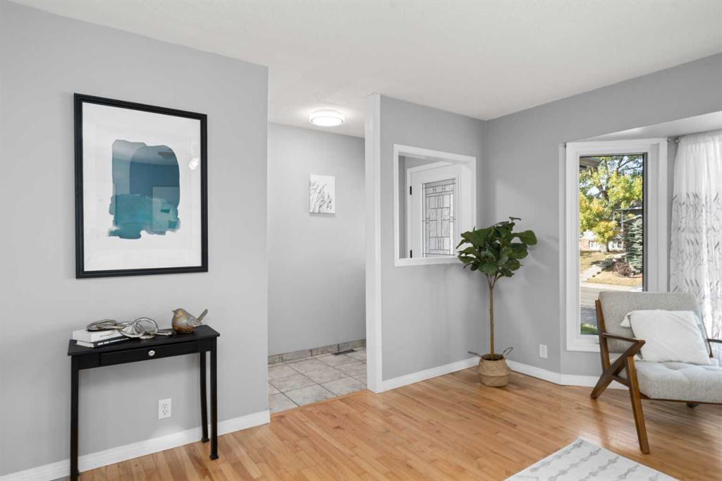 Third View of 461 78 Avenue NE, Huntington Hills, Calgary, Alberta, T2K 5A1