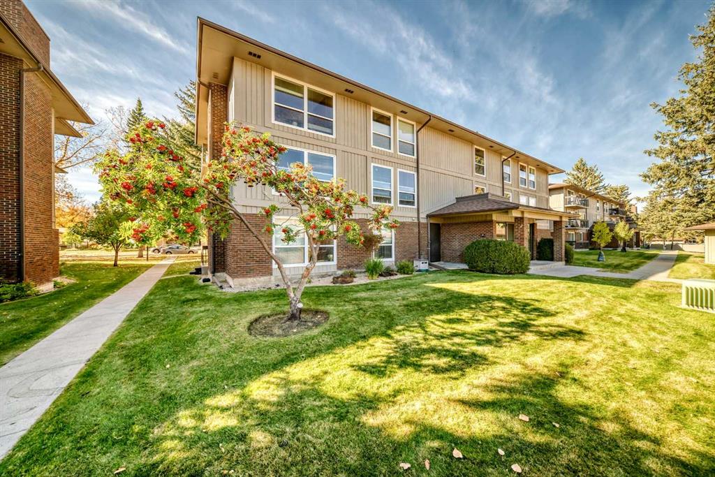 324, 860 Midridge Drive SE, A2261849, Alberta,