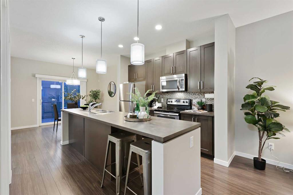 Fourth View of 174 Copperpond Villas SE, Copperfield, Calgary, Alberta, T2Z5B8