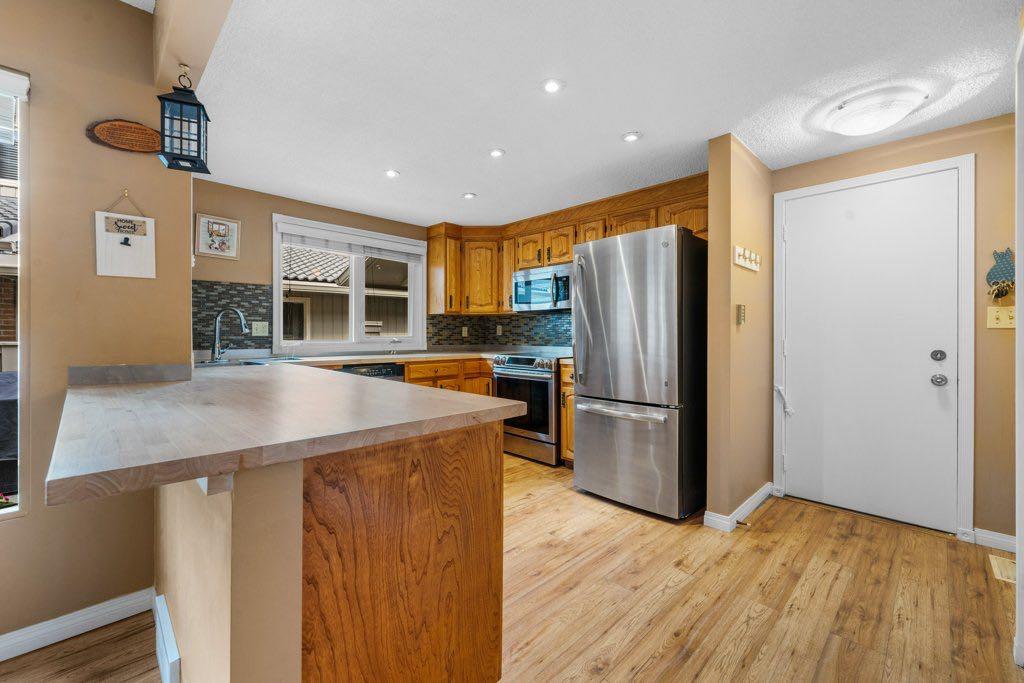 Fifth View of 258, 20 Midpark Crescent SE, Midnapore, Calgary, Alberta, T2X 1P3