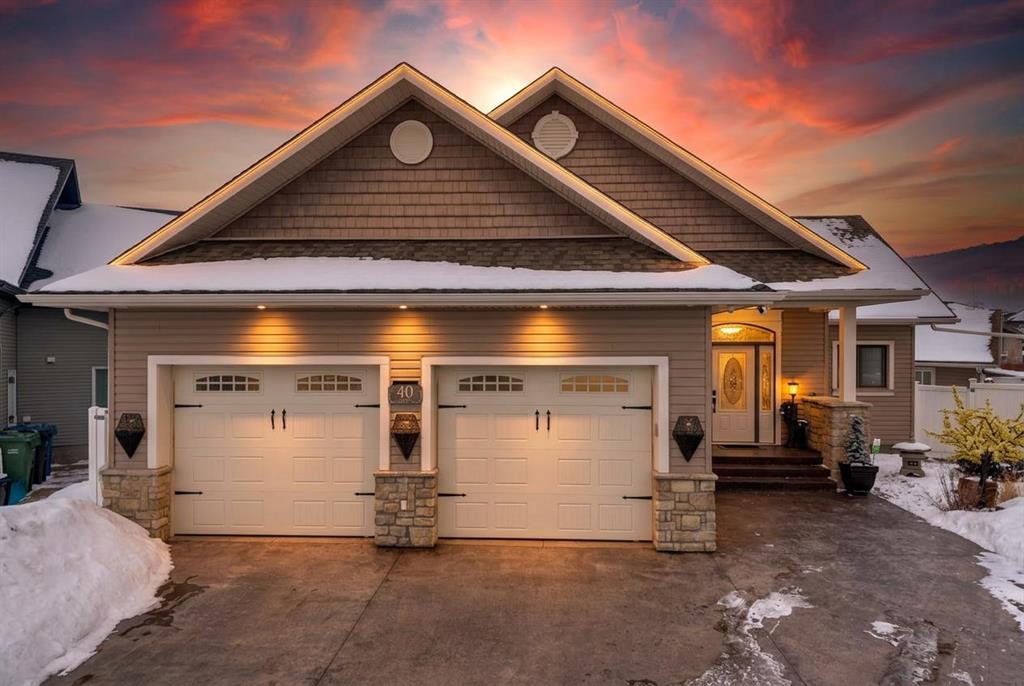 40 Oakfield Close , A2262027, Alberta,