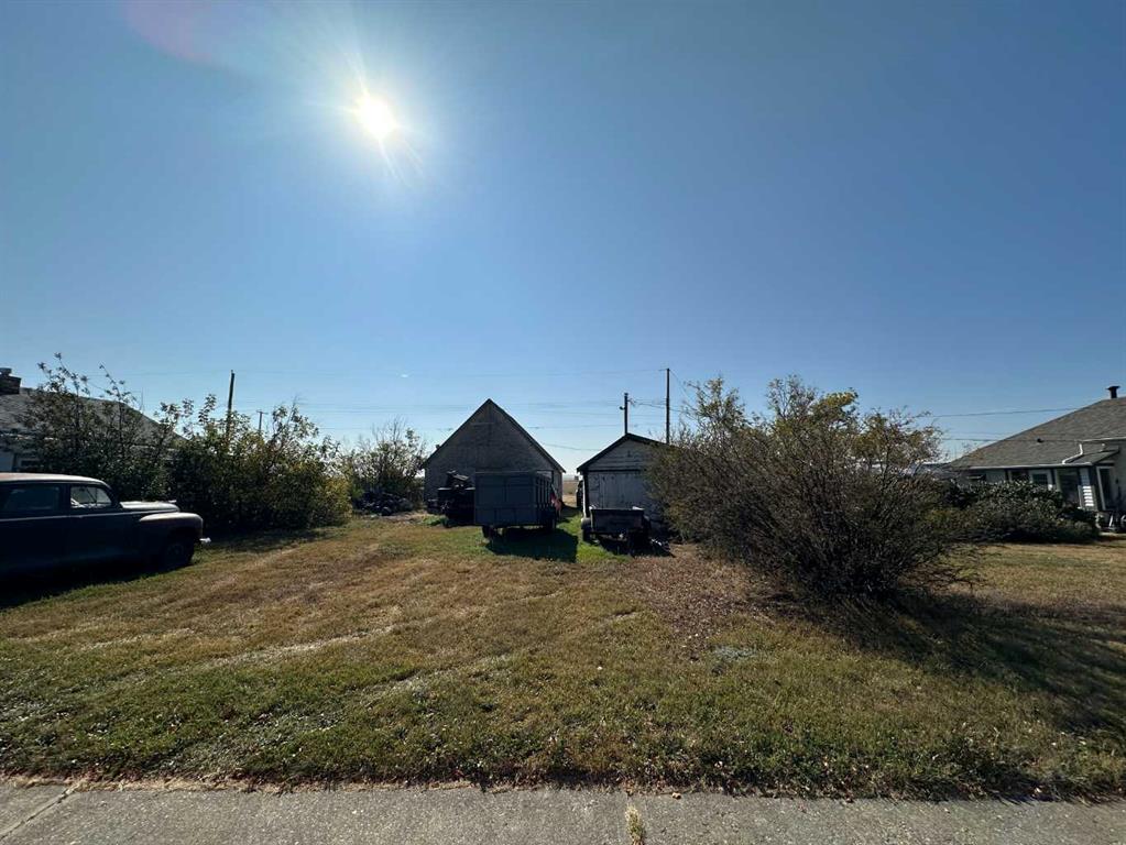 102B 10 Street , A2262034, Alberta,
