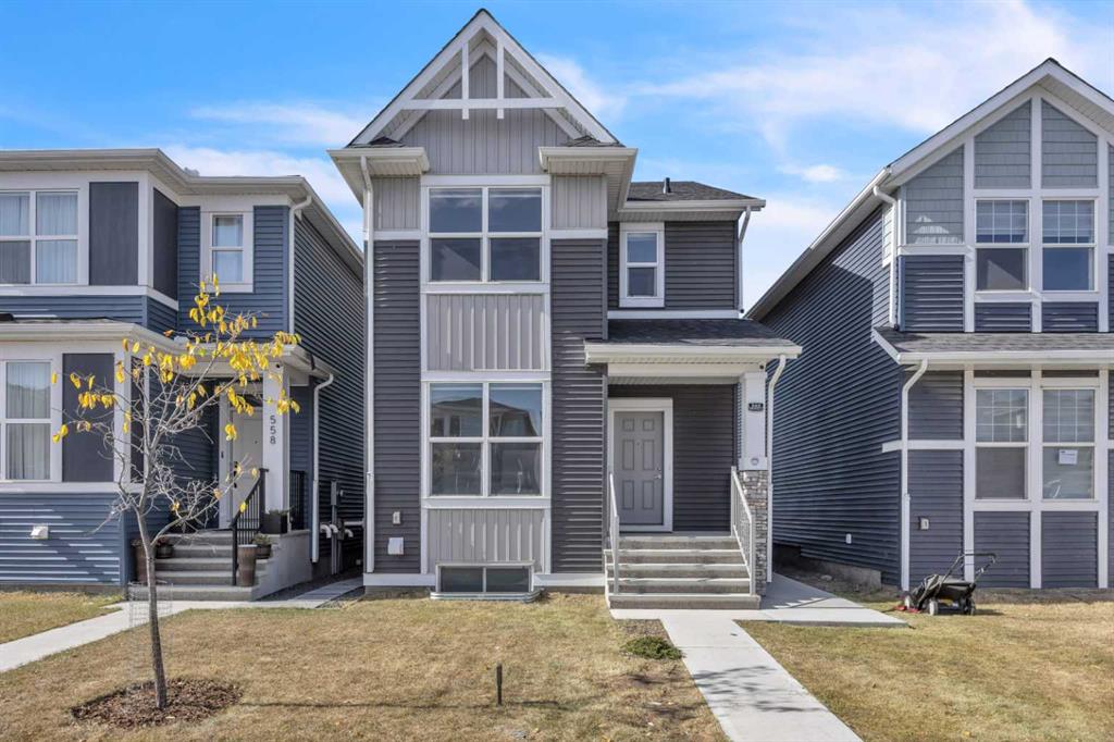 562 Corner Meadows Way NE, A2262054, Alberta,