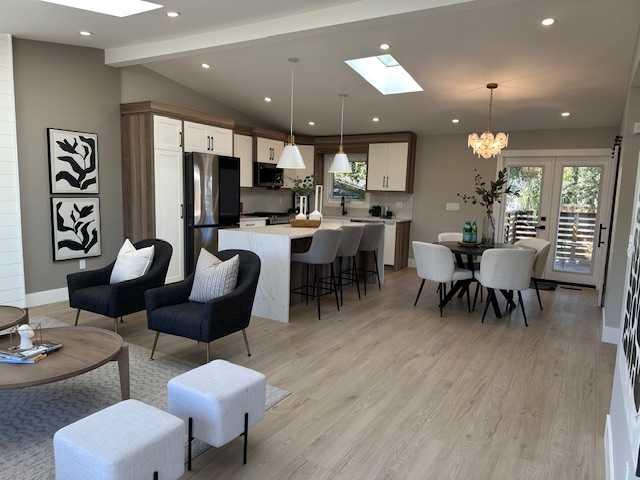Third View of 1 Cherovan Drive SW, Chinook Park, Calgary, Alberta, T2V2P3
