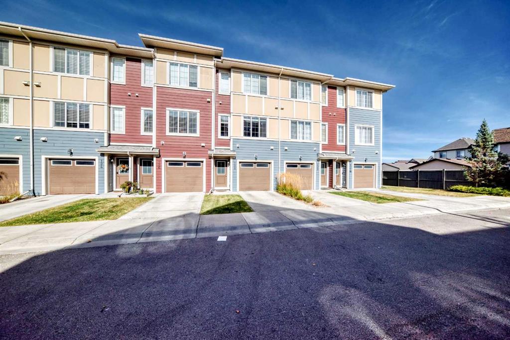 128 Marquis Lane SE, A2262078, Alberta,