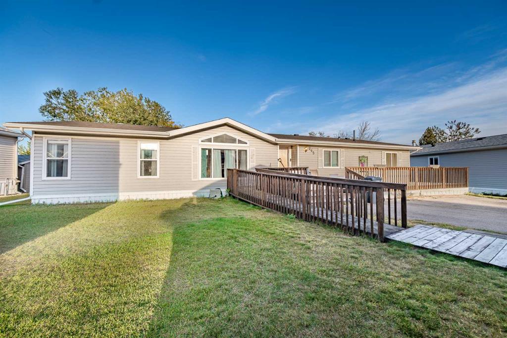 245 Ranchwood Lane , A2262082, Alberta,