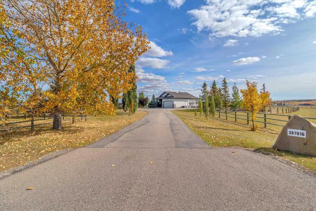 387016 Sundance Trail W, A2262199, Alberta,