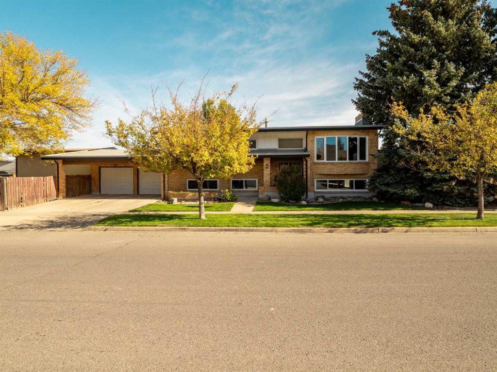 2115 40 Street S, A2262228, Alberta,
