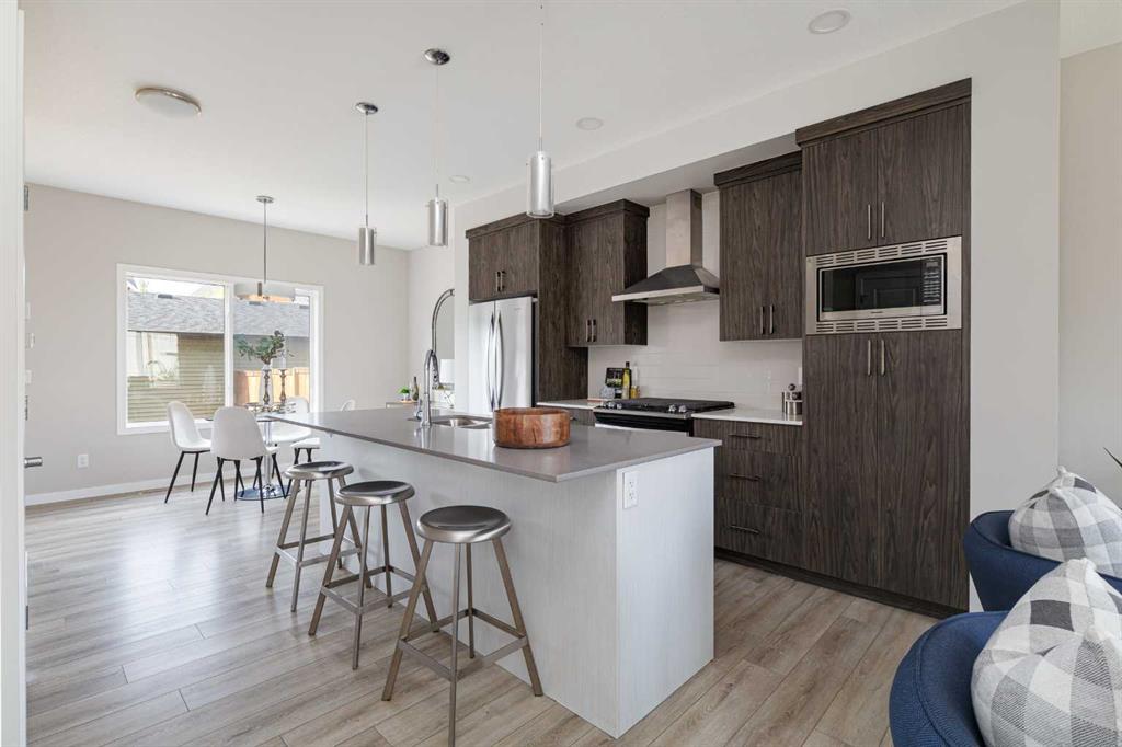 25 Sunrise Way , A2262289, Alberta,