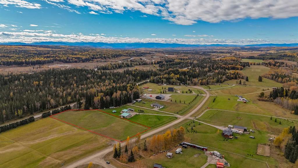 17 West Country Boulevard , A2262339, Alberta,