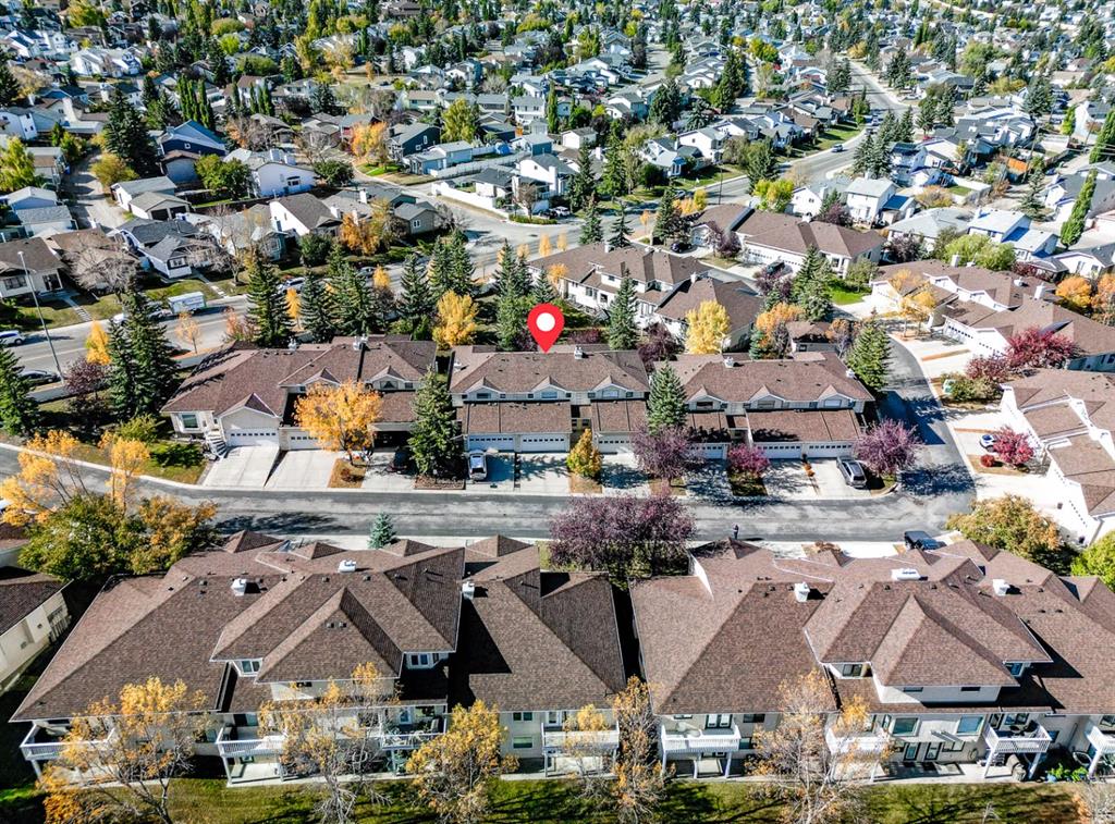 19, 200 Sandstone Drive NW, A2262398, Alberta,