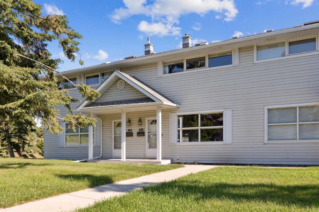 608 32 Avenue NE, A2262422, Alberta,