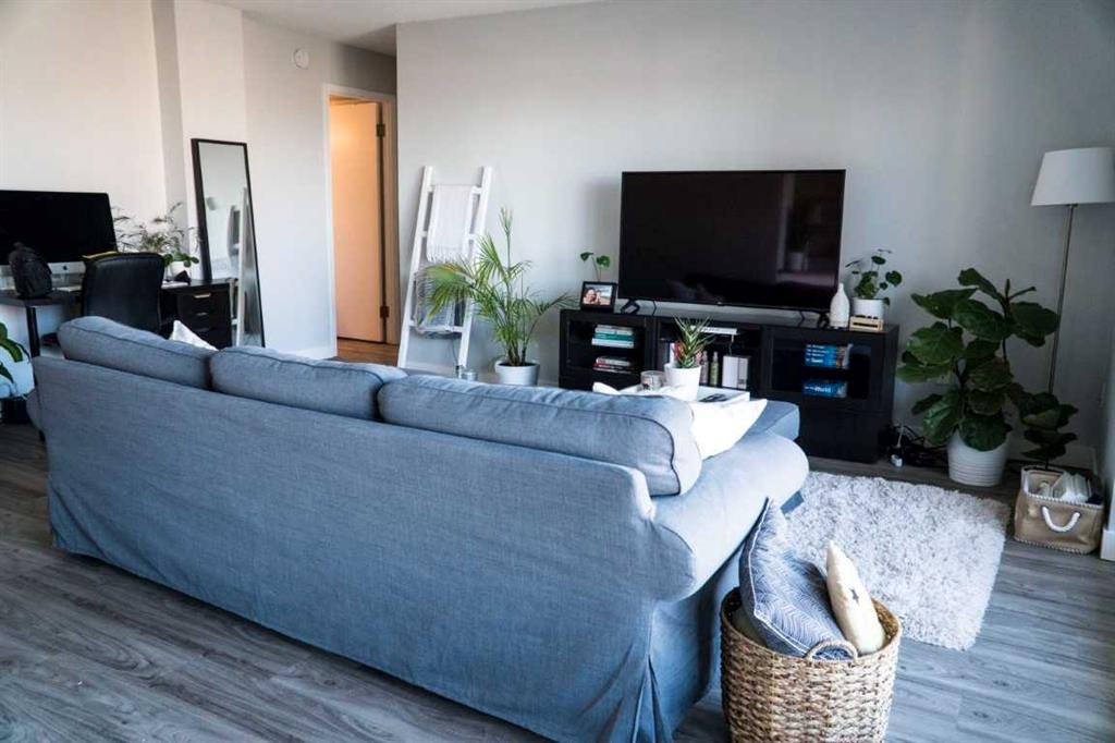 Fifth View of 903, 1330 15 Avenue SW, Beltline, Calgary, Alberta, T3C 3N7