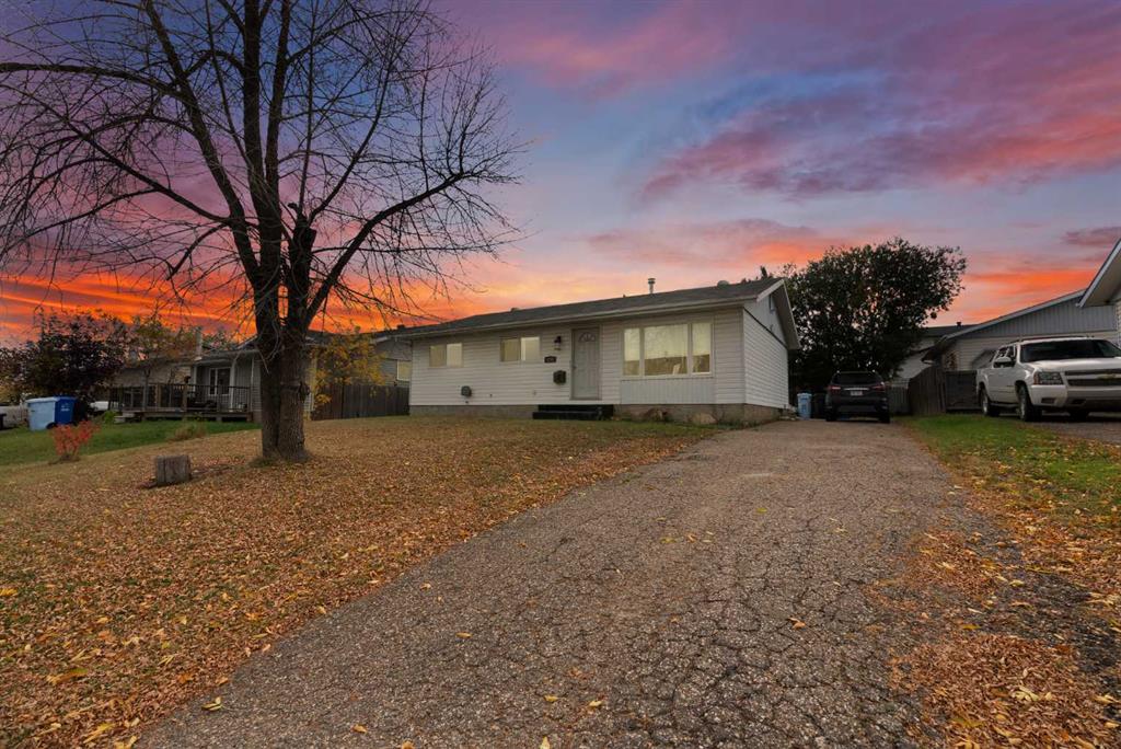 136 Beaumont Crescent , A2262626, Alberta,