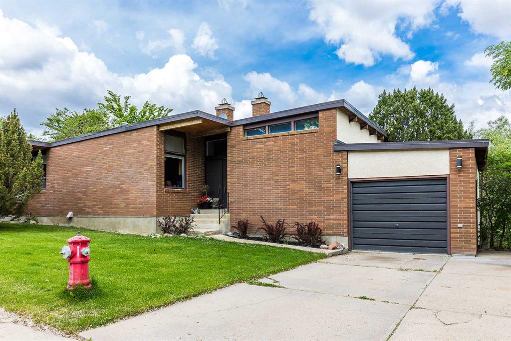 Fourth View of 22 Chinook Drive SW, SW Hill, Medicine Hat, Alberta, T1A4B3