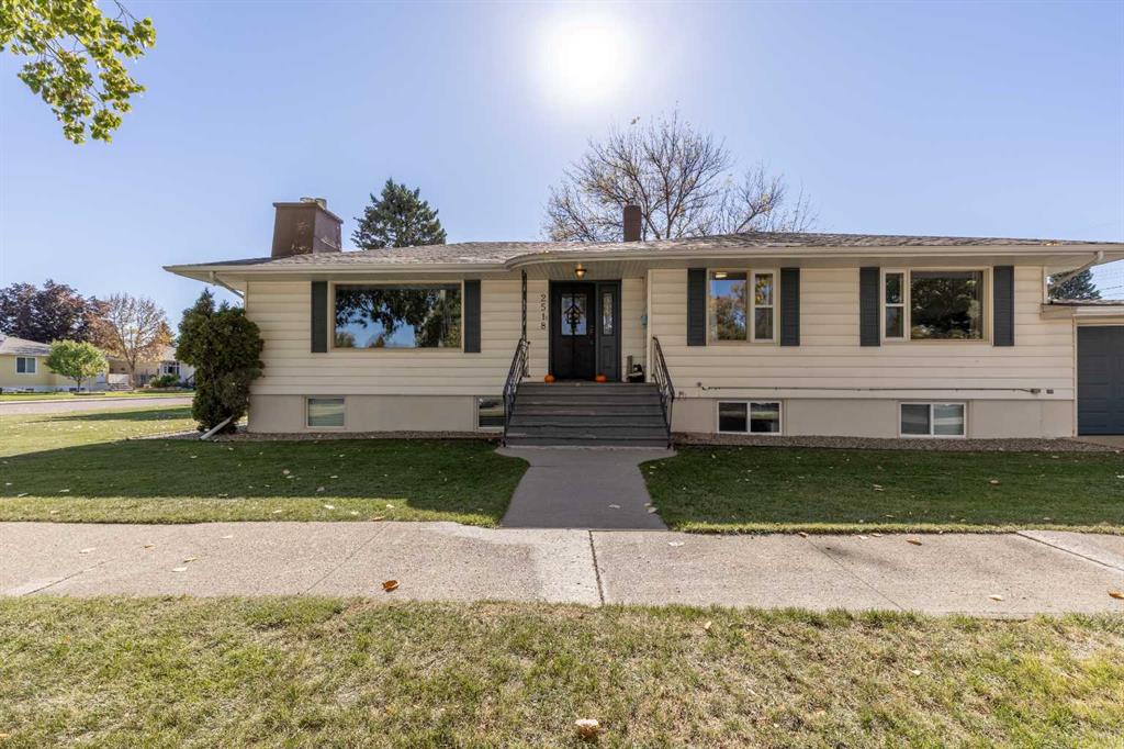 2518 5 Avenue S, A2262789, Alberta,