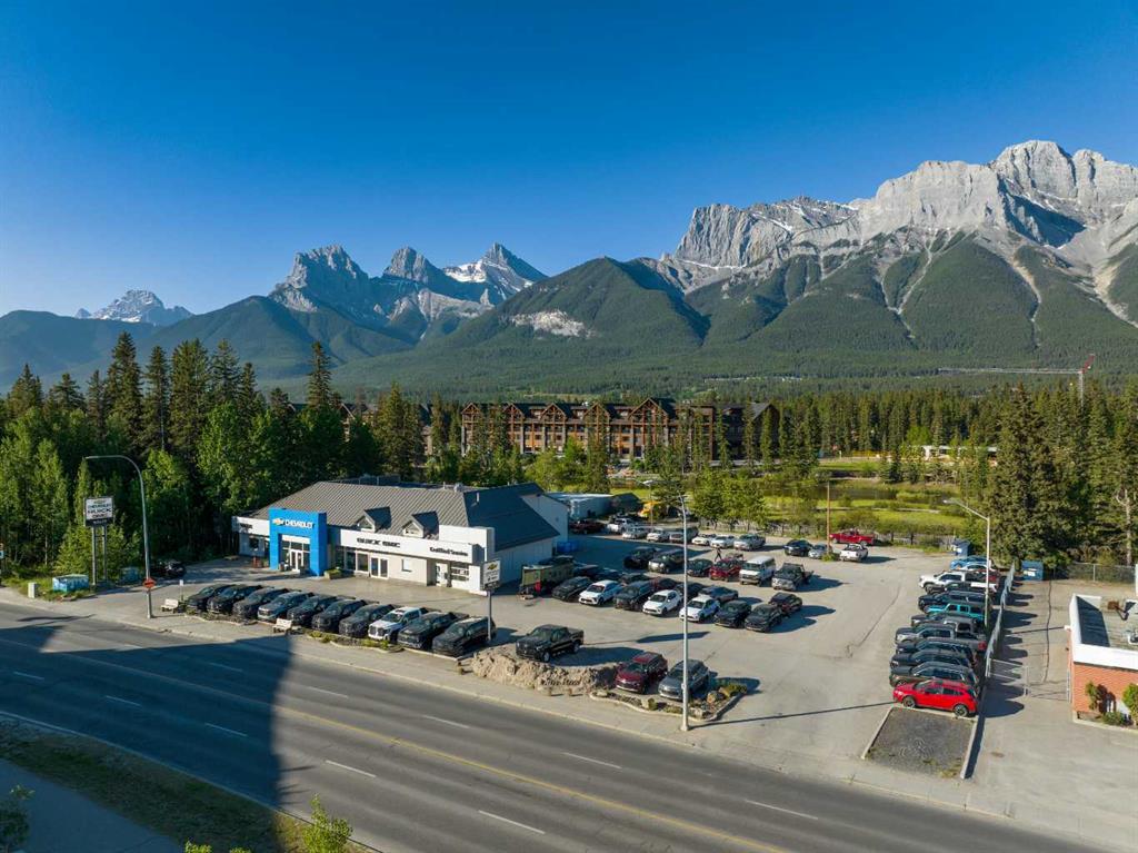 707 Railway Avenue , A2262805, Alberta,