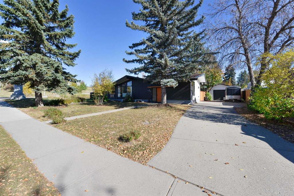 Main View of 6304 Crowchild Trail SW, North Glenmore Park, Calgary, Alberta, T3E 5R5