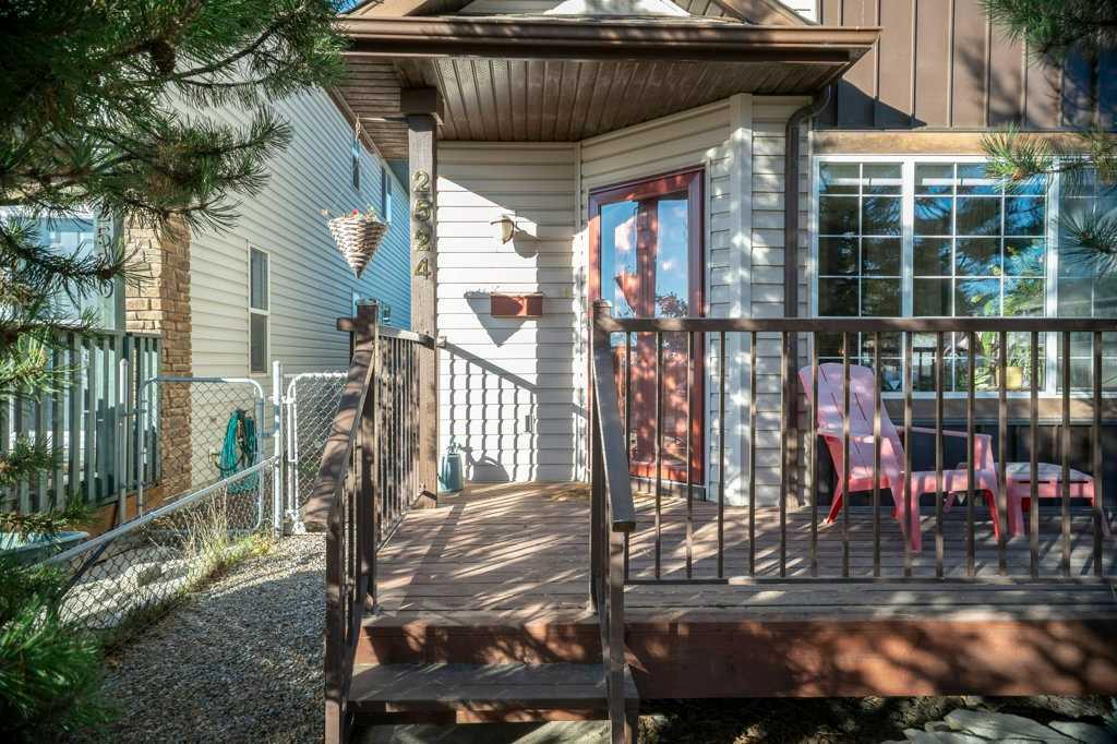 Third View of 2524 80 Avenue SE, Ogden, Calgary, Alberta, T2C 0Z3