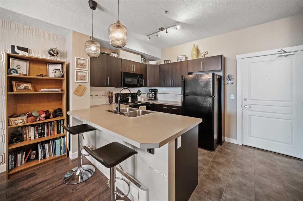 Fourth View of 115, 2300 Evanston Square NW, Evanston, Calgary, Alberta, T3P 0G8
