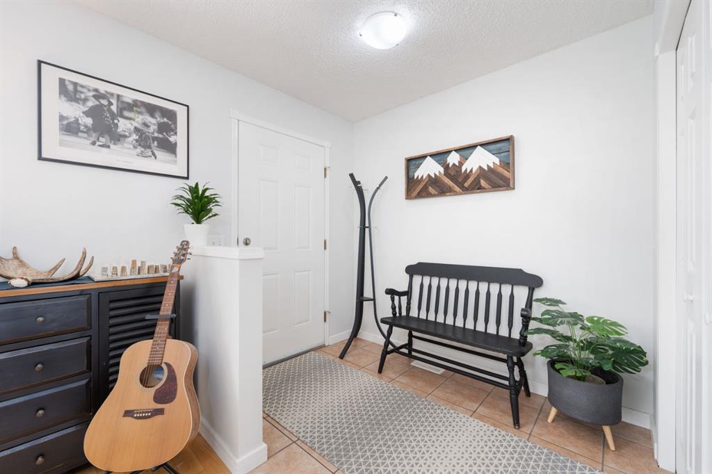 Fifth View of 291 Arbour Grove Close NW, Arbour Lake, Calgary, Alberta, T3G 4J3