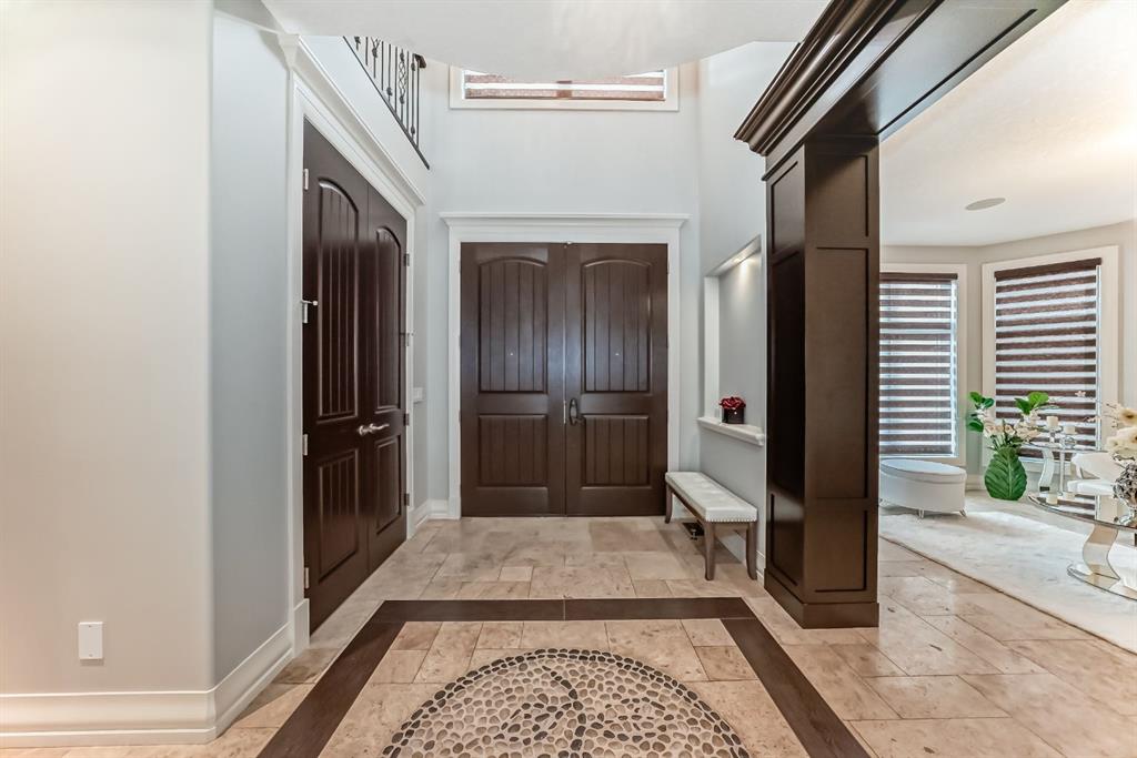 Fifth View of 19 Aspen Ridge Heath SW, Aspen Woods, Calgary, Alberta, T3H 5M2