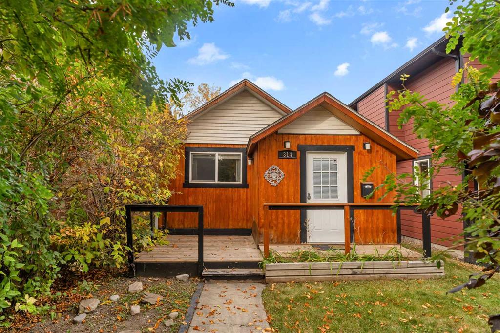 314 8 Avenue NE, A2263156, Alberta,