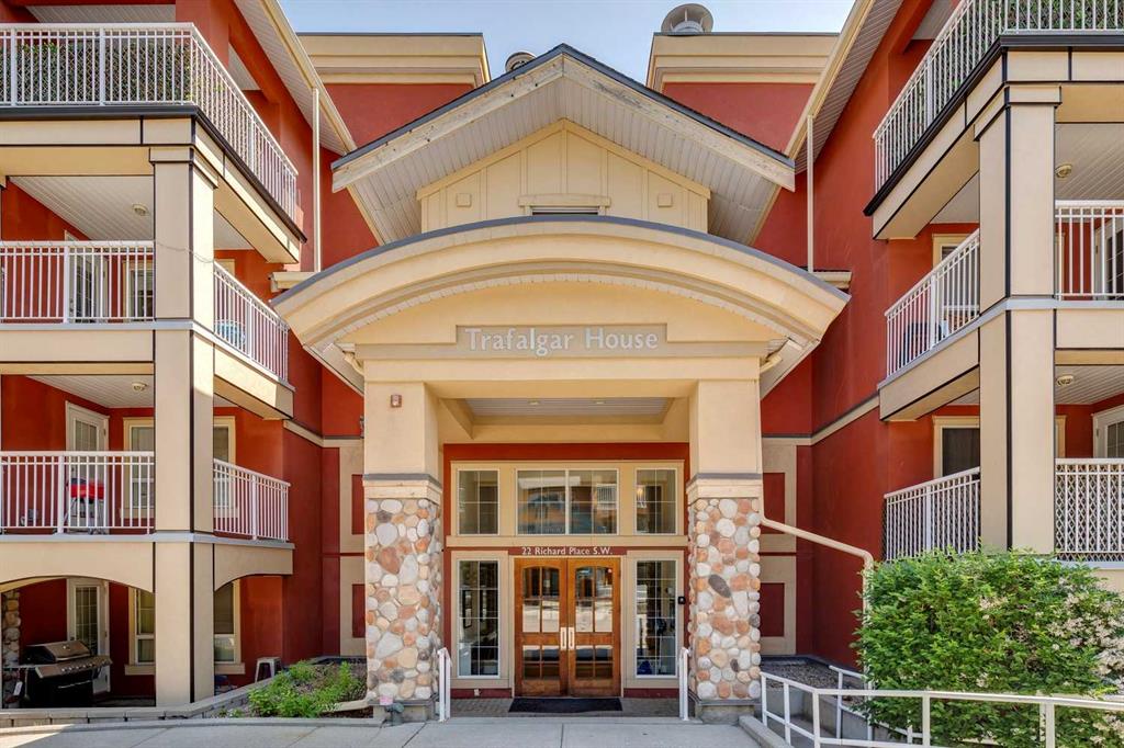 Third View of 433, 22 Richard Place SW, Lincoln Park, Calgary, Alberta, T3E 7N6
